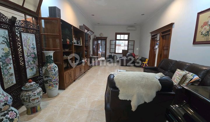 Well-Maintained House for Sale, Riau Wing Bandung