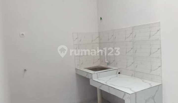 Rumah di jual,strategis dan bebas banjir,dekat pintu tol sawangan depok 20