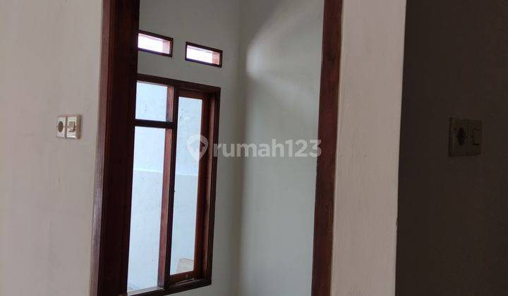 Rumah di  siap huni, dekat pintu tol sawangan,stasiun,strategis dan bebas banjir 9