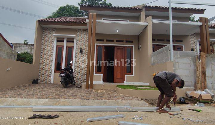 Rumah di jual murah, lokasi strategis, dekat pintul tol sawangan,stasiun,aman dan bebas banjir 1