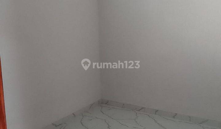 Rumah di jual murah, lokasi strategis, dekat pintul tol sawangan,stasiun,aman dan bebas banjir 21