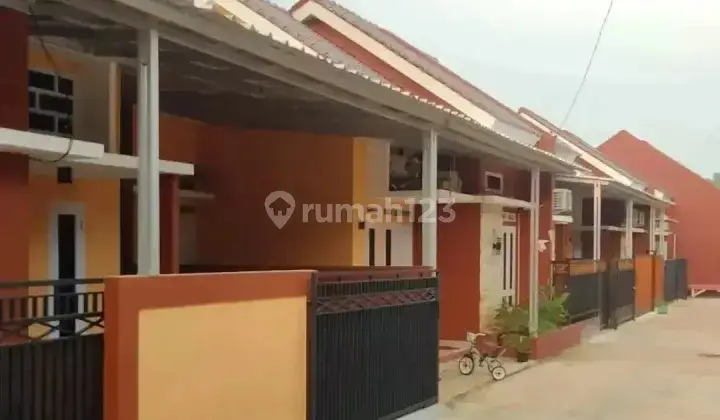 Rumah di jual murah,dekat dengan pintul tol sawangan,stasiun,lokasi strategis dan bebas dari banjir  34