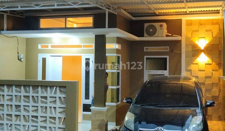 Rumah cluster di jual murah di kota depok, dekat dengan pintu tol sawangan, dekat dengan stasiun Depok, lokasi yang sangat strategis, aman dan nyaman dan bebas dari banjir  1