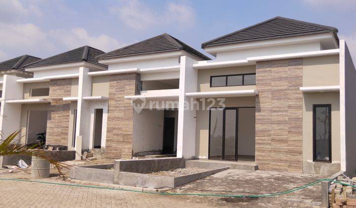 Rumah Modern 1 Lantai Dekat Surabaya Barat 1