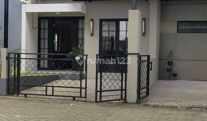 Rumah Modern 1 LT Harga Murah Strategis  2