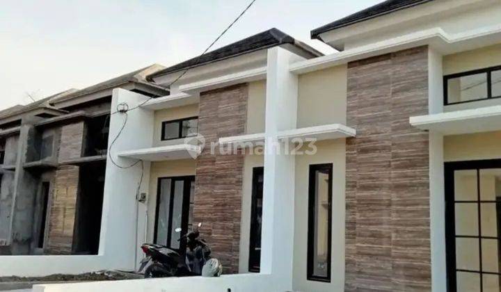 Dijual Rumah Baru Modern Strategis Tanpa DP  1