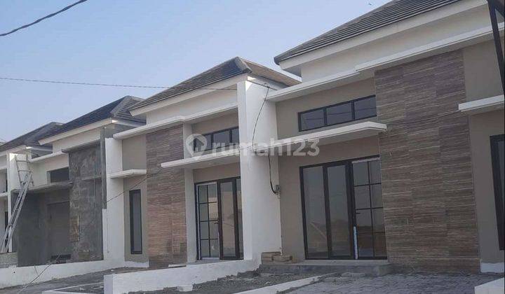 Dijual Rumah Baru Modern Strategis Tanpa DP  2