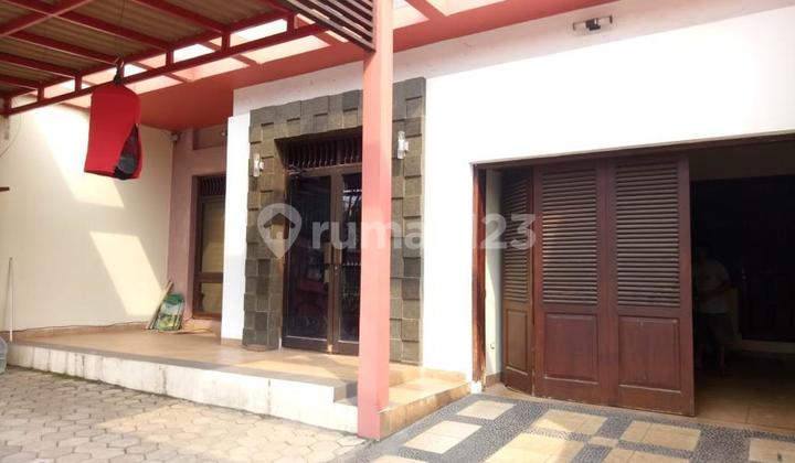 House in Bintaro Sector 5 is good.