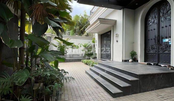 Rumah Mewah American Classic di Kemang Full Furnished 2