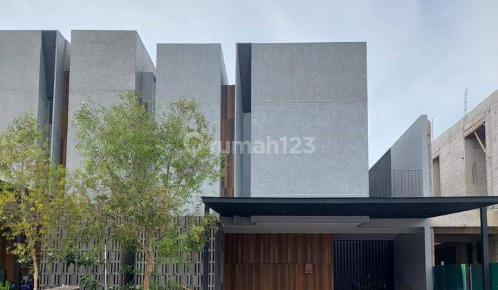 Disewakan Rumah Bagus 2 Lantai Di Discovery Altezza Bintaro Jaya Dalam Cluster Security 24 Jam Strategis Dekat Pintu Tol   1