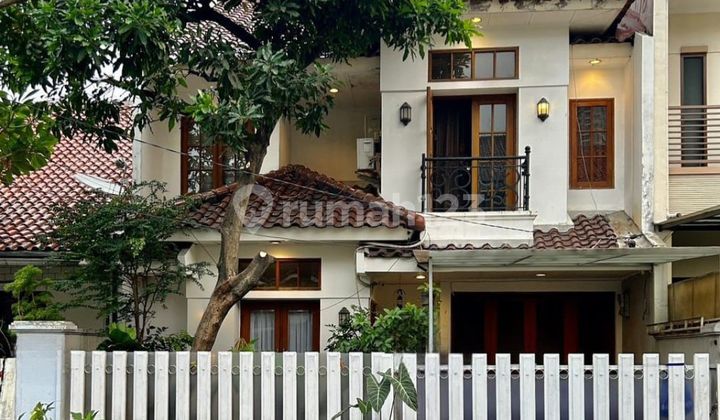 Rumah Bagus Siap Huni di Pondok Indah **