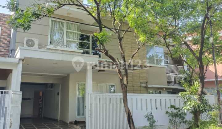 tampak depan rumah bagus bintaro jaya sektor