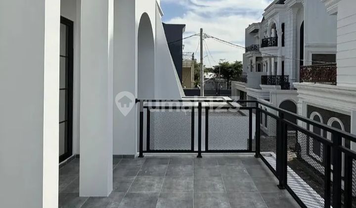 teras rumah baru brand new siap