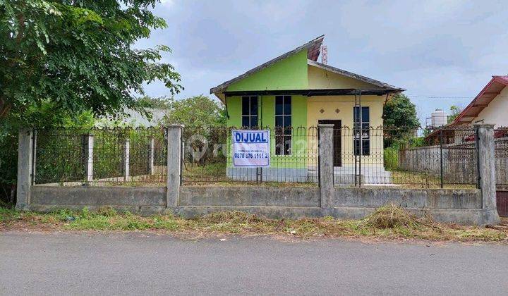 Rumah Dan Kavling Di Kompleks Griya Kemuning Indah, Banjarbaru Selatan Halaman Luas Shm - Sertifikat Hak Milik 1