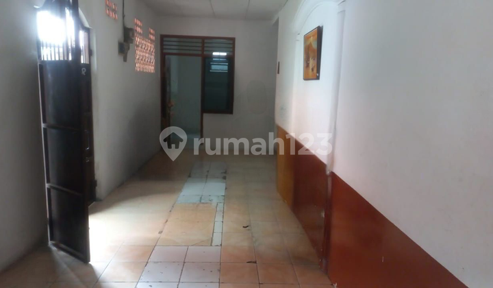 Kos-Kosan House in Jurang Mangu Timur, Pondok Aren 2