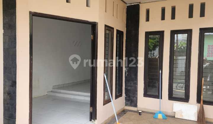 Rumah Bagus Siap Huni Di Nusa Loka Bsd ** 2