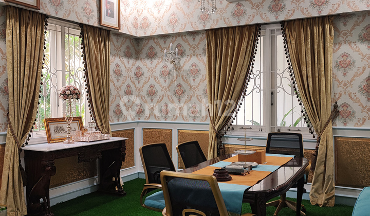 Price Drop, 3-Storey Luxury House, Taman Tirta Golf BSD, American Classic Facade, A Step Away from the Golf Course 2