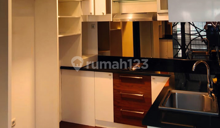 3 BR APARTMENT, SAHID SUDIRMAN RESIDENCE, FURNISHED, LOW FLOOR, 6 MINUTES WALK TO MRT SETIABUDI STATION, TANAH ABANG, KARET, CENTRAL JAKARTA 2