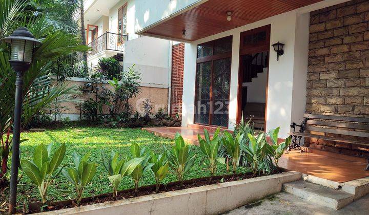 RUMAH MEWAH 2 LANTAI PONDOK INDAH LINGKUNGAN ASRI ROW JALAN BESAR 1