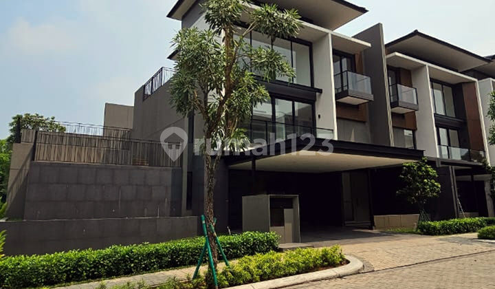 New 3-Story Luxury House, Corner Lot, Brand New, Laurel Navapark BSD