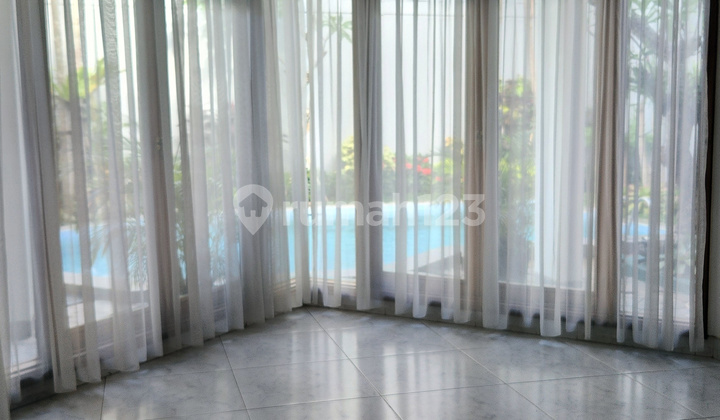 Rumah Mewah 2 Lantai, Pondok Indah, Jakarta Selatan, Semi Furnished With Private Pool 2