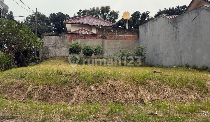 Tanah Kavling Hoek, Griya Loka BSD, Row Jalan Besar