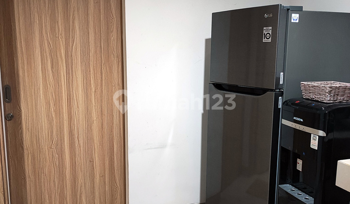 Turun Harga! Apartemen Embarcadero Bintaro, 1 BR, Furnished, Tower Eastern, Lantai Rendah 2