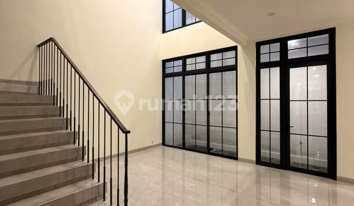 3-Story American Classic Modern Style House, Louise Gading Serpong, Brand New, Bonus Attic Room 3-Story American Classic Modern Style House, Louise Gading Serpong, Brand New, Bonus Attic Room