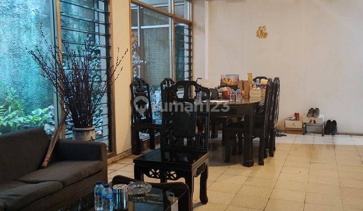 RUMAH HOEK 1.5 Lantai, Jalan Kaji Cideng Petojo Jakarta, HARGA NJOP, Cocok untuk usaha rumah kost, kantor atau ruko, INVESTASI EMAS 2025 2