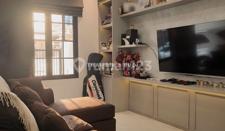 2-Story House, Regensi Villa Melati Mas Serpong BSD, Furnished in Scandinavian Modern Style, 5 Minutes to Jelupang Toll Gate 2