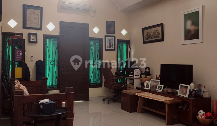Rumah 1.5 Lantai, Alam Sutera Jelita, Dekat Sekolah Santa Laurensia, Mall Living World dan Gerbang Tol 2