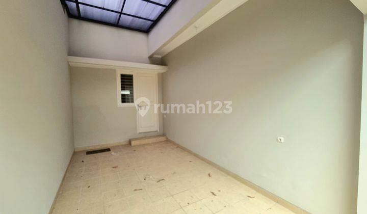 Turun Harga Rumah 2 Lantai Chalcedony Pondok Hijau Golf Gading Serpong Dekat Club House 2