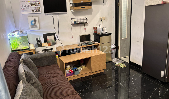 Rumah 2.5 Lantai, Bangunan Baru, Semi Furnished, Kalideres, Jakarta Barat Bonus Rooftop Balkon Rumah 2.5 Lantai, Bangunan Baru, Semi Furnished, Kalideres, Jakarta Barat Bonus Rooftop Balkon