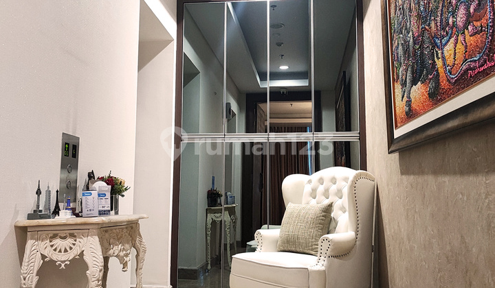 Turun Harga! The Windsor Puri Indah Apartment 4 BR Tipe 5 Terbesar Furnished Mewah Private Lift Lantai Tengah 2