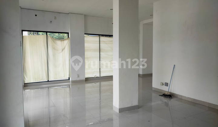 NEWLY BUILT SHOPHOUSE, 2 UNITS SIDE BY SIDE CORNER AND MIDDLE, AVENIX 92 BSD, WALLS ALREADY KNOCKED DOWN, READY TO USE NEWLY BUILT SHOPHOUSE, 2 UNITS SIDE BY SIDE CORNER AND MIDDLE, AVENIX 92 BSD, WALLS ALREADY KNOCKED DOWN, READY TO USE