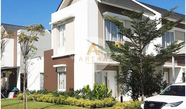 Rumah di Summarecon Bandung cluster Chyntia hoek 2