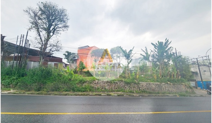 Land on Jatinangor Main Road Near Unpad Campus Area
