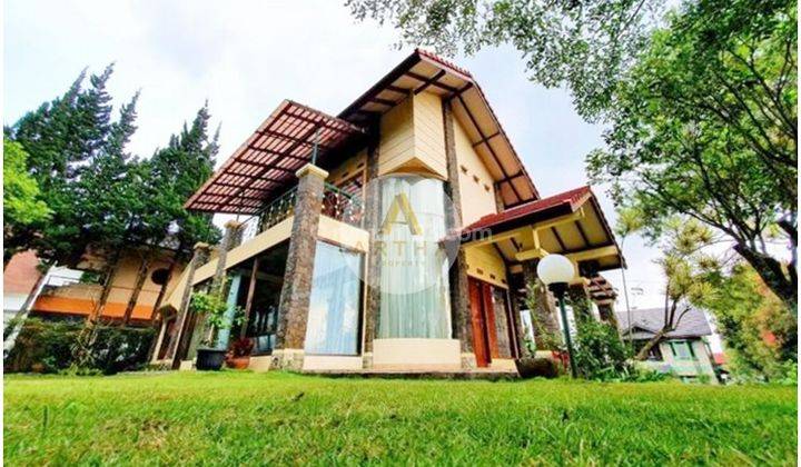 Villa Luas Lembang Sersan Bajuri Furnished Cocok Untuk Disewakan 1