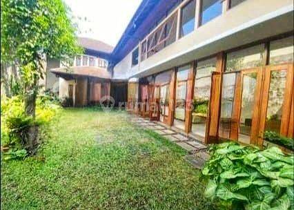 Rumah Antik Siap Huni di Jalan Dago Kota Bandung 2