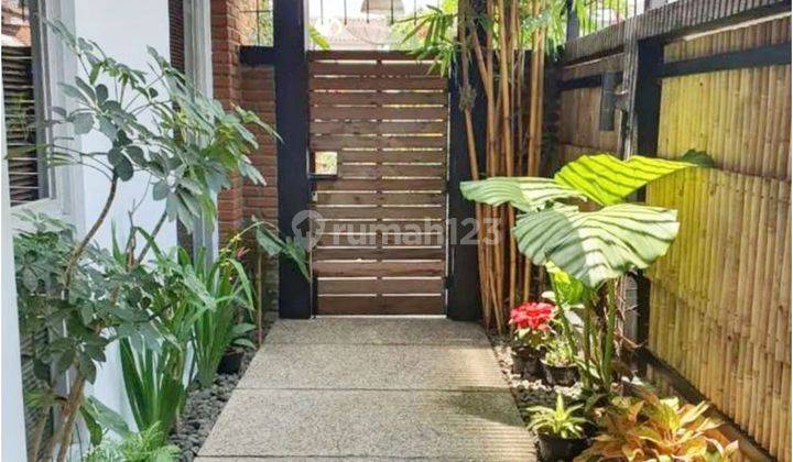 Rumah 2 Lantai Semi Furnished di Margahayu, Bandung 2