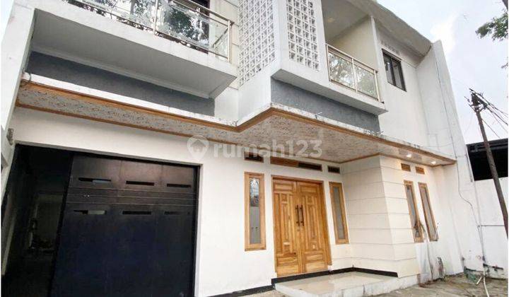 Rumah 2 Lantai di jalan utama Ciwidey Soreang Bandung  1