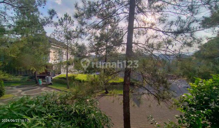 Jarang Ada Rumah di Tatar Premium di Kota Baru Parahyangan 1