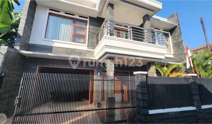 Nice House in Arcamanik Near Sport Jabar Ready to Occupy Nice House in Arcamanik Near Sport Jabar Ready to Occupy