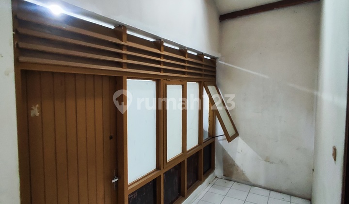 Rumah di Jl Dewi Sartika Bandung Dekat Itc Kebon Kalapa Rumah di Jl Dewi Sartika Bandung Dekat Itc Kebon Kalapa