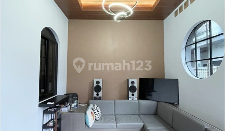 Rumah Baru Renov Semi Furnished di Ciateul Bandung