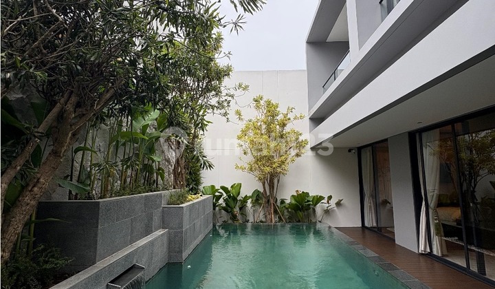 Rumah Baru Cluster Hillary Hazelia Summarecon Bandung 2