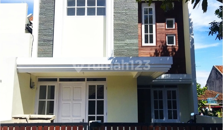 Rumah 2 Lantai Cibiru Indah Bandung