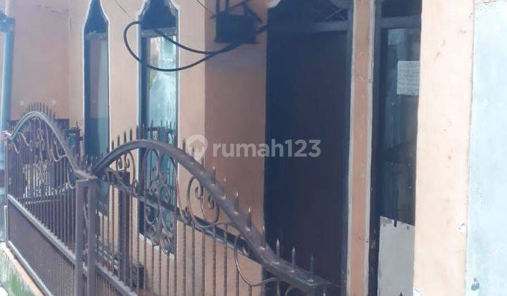 Rumah 2 Lantai SHM Bagus depan Kampus UNISMA