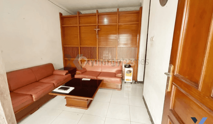 Rumah 2 Lantai Semi Furnished Bisa Untuk Kantor di Setrawangi Sukasari Bandung 1