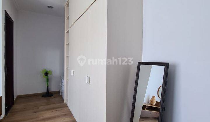 Disewakan Rumah Furnish 3 Kamar 160meter di Golf Island Pik  2